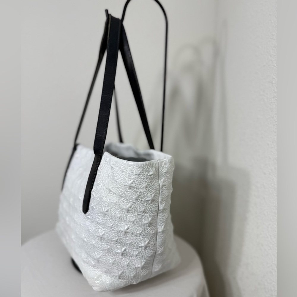 Jimmy Choo White Leather embossed Star Tote - Picture 5 of 12